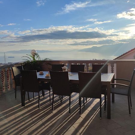 Apartments Villa Kastav In Old Town Center With Sea View And Parking Luaran gambar