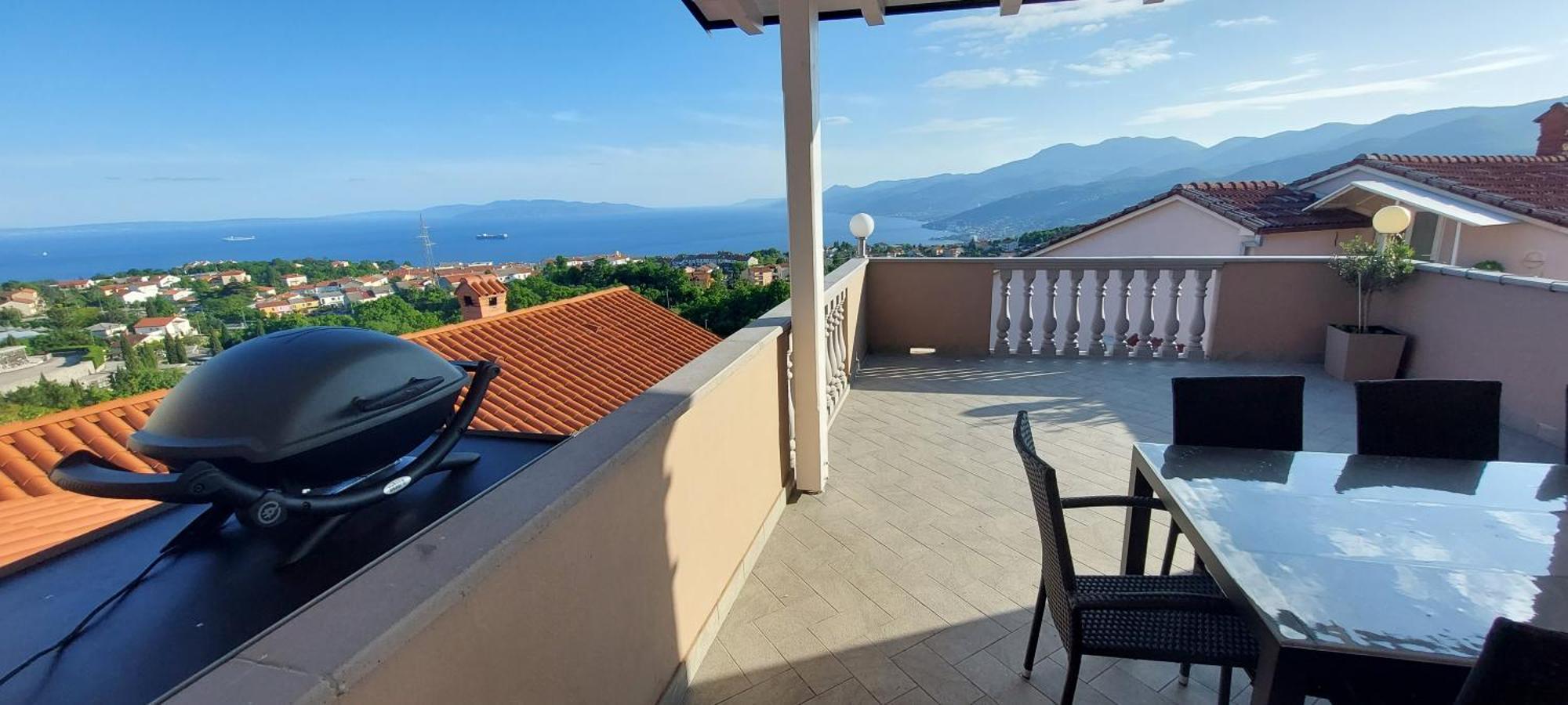 Apartments Villa Kastav In Old Town Center With Sea View And Parking Luaran gambar
