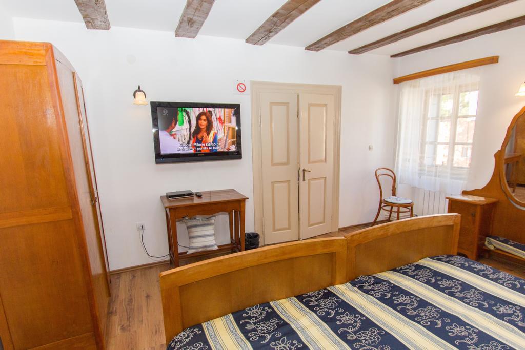 Apartments Villa Kastav In Old Town Center With Sea View And Parking Luaran gambar