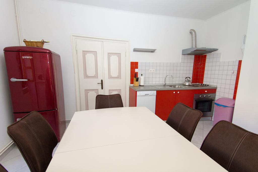 Apartments Villa Kastav In Old Town Center With Sea View And Parking Luaran gambar